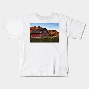 Old Red Barn Kids T-Shirt